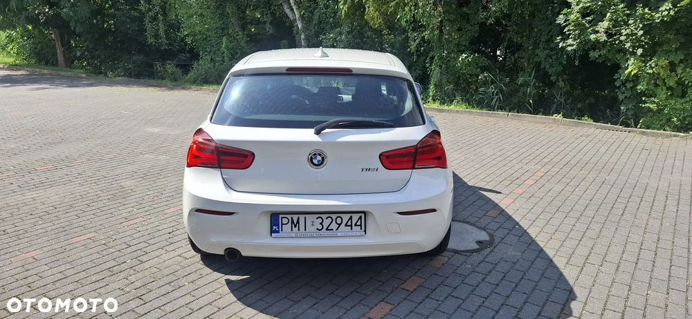 BMW Seria 1 116i Edition Metropolitan - 4