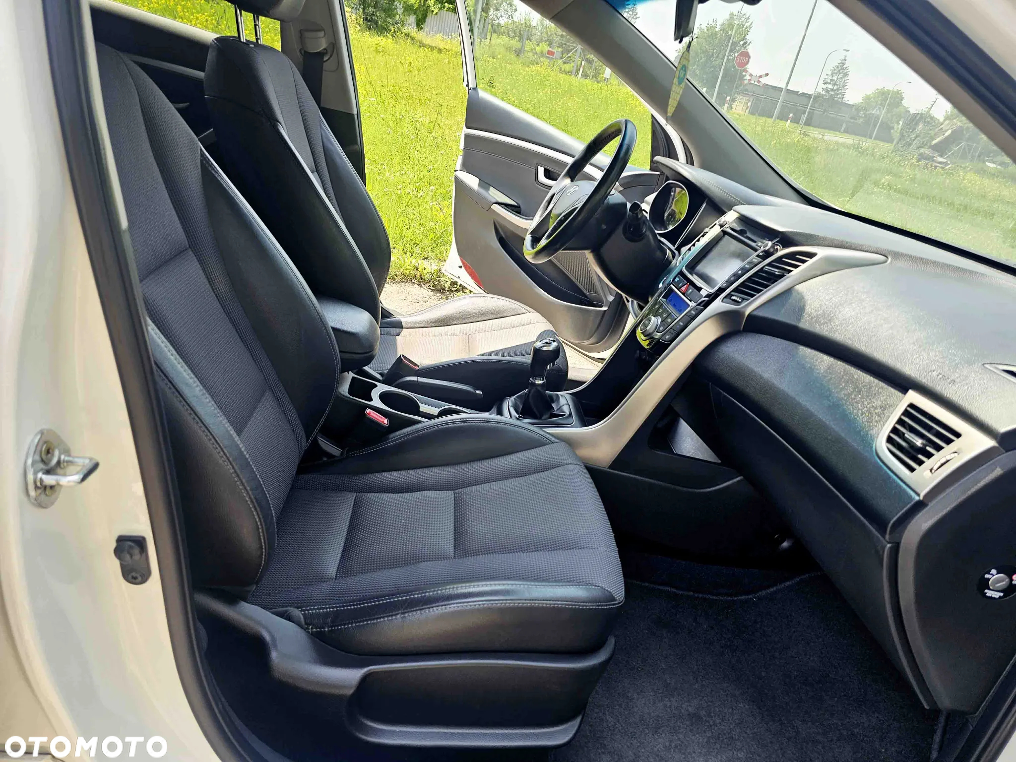 Hyundai i30 1.6 GDI Premium - 19