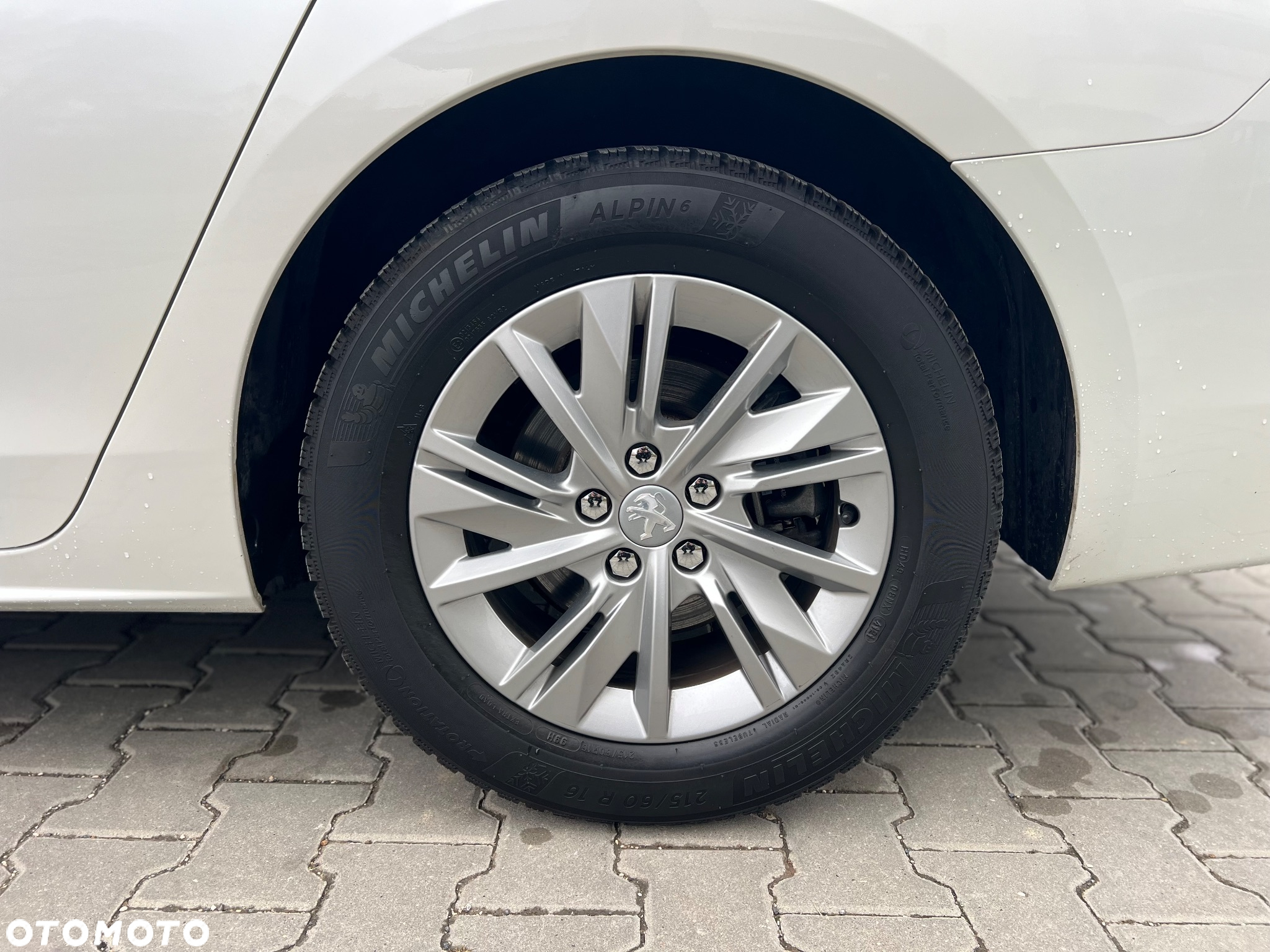 Peugeot 508 1.5 BlueHDi Allure Pack S&S EAT8 - 16