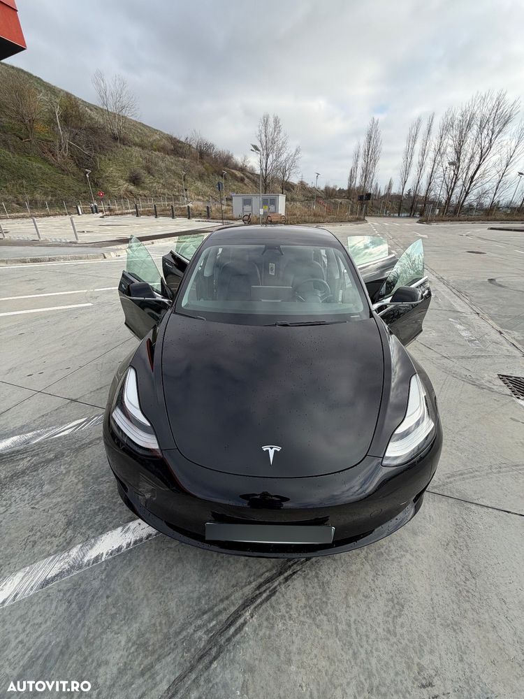 Tesla Model 3 Standard Reichweite Plus Hinterradantrieb - 10