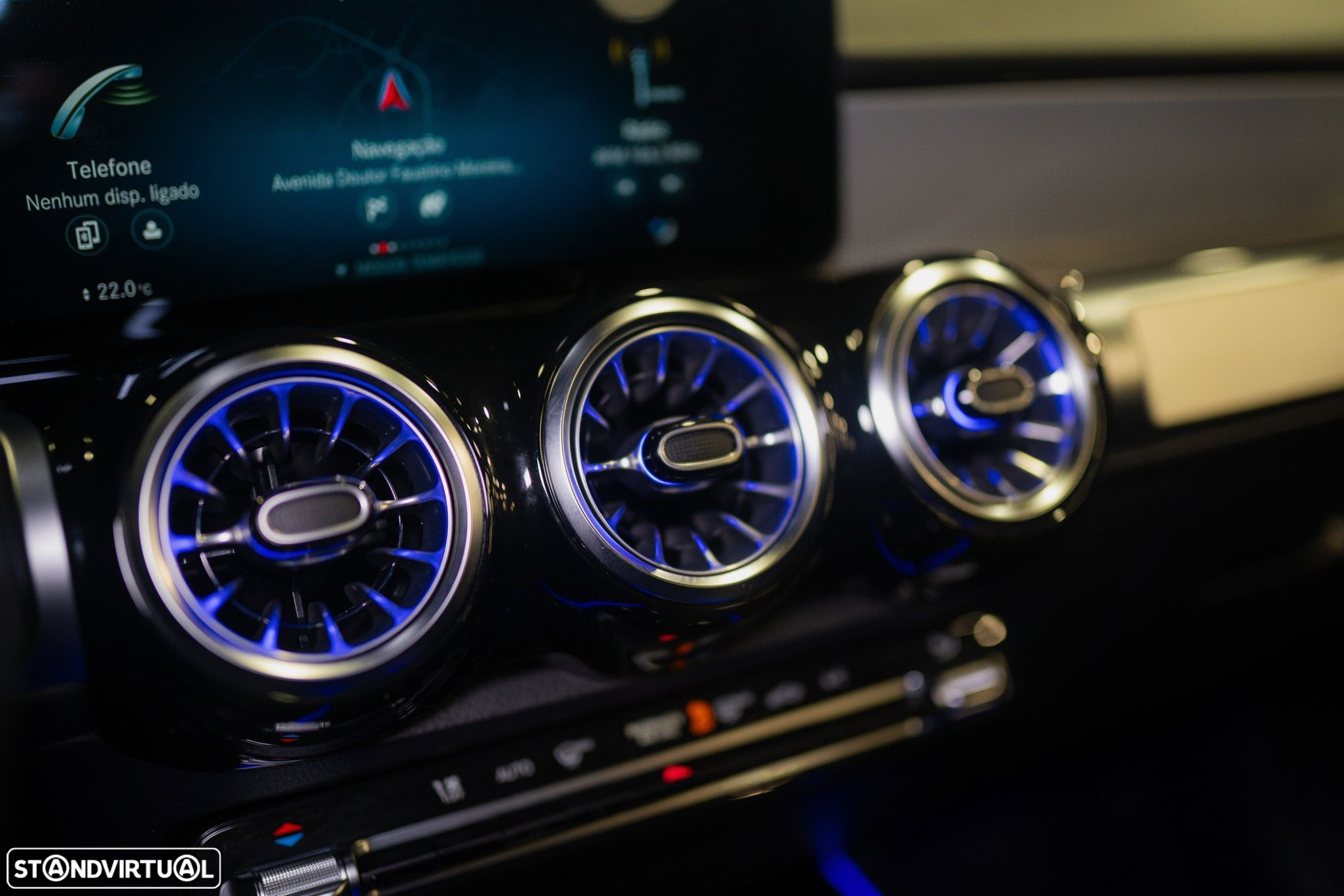 Mercedes-Benz GLB 180 d Style - 37