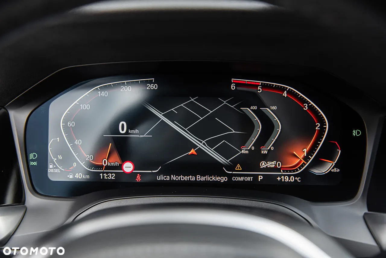 BMW Seria 3 320d xDrive M Sport - 19