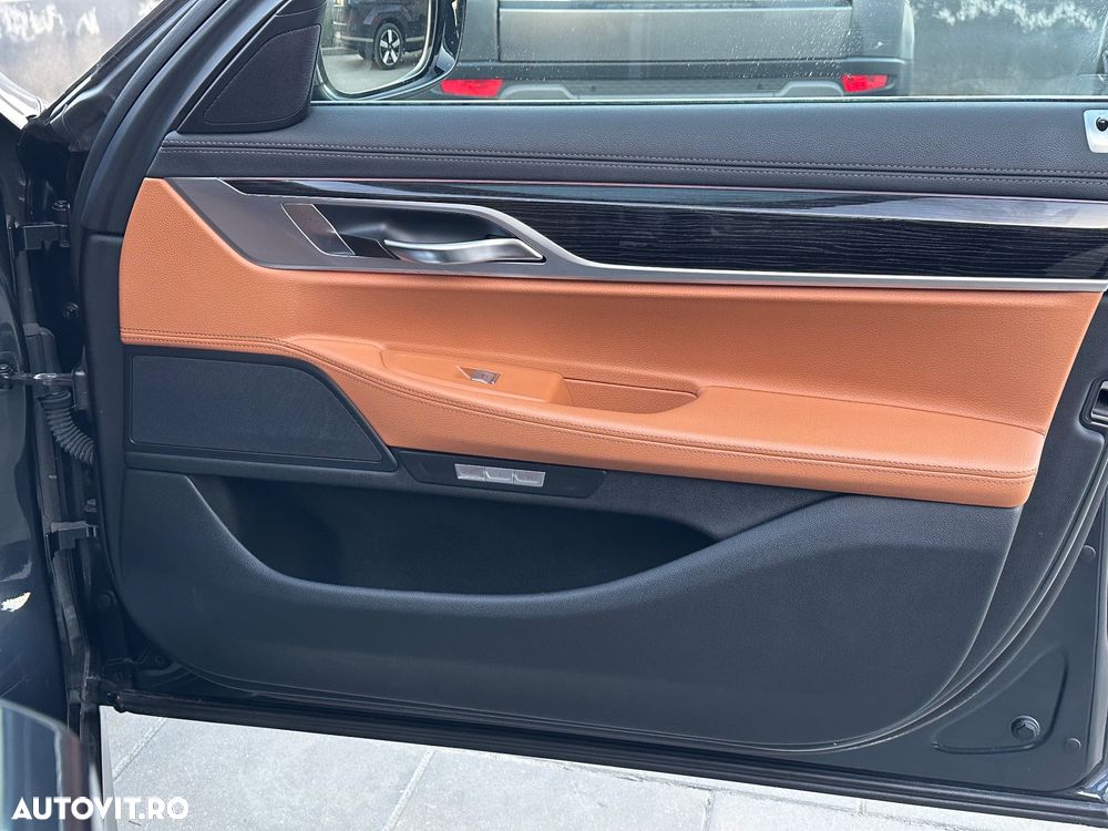 BMW Seria 7 - 19