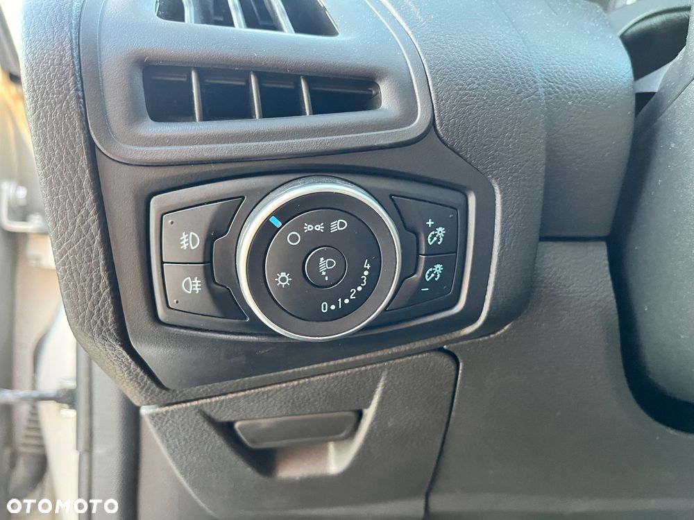 Ford Focus 1.5 EcoBoost SYNC Edition ASS - 20