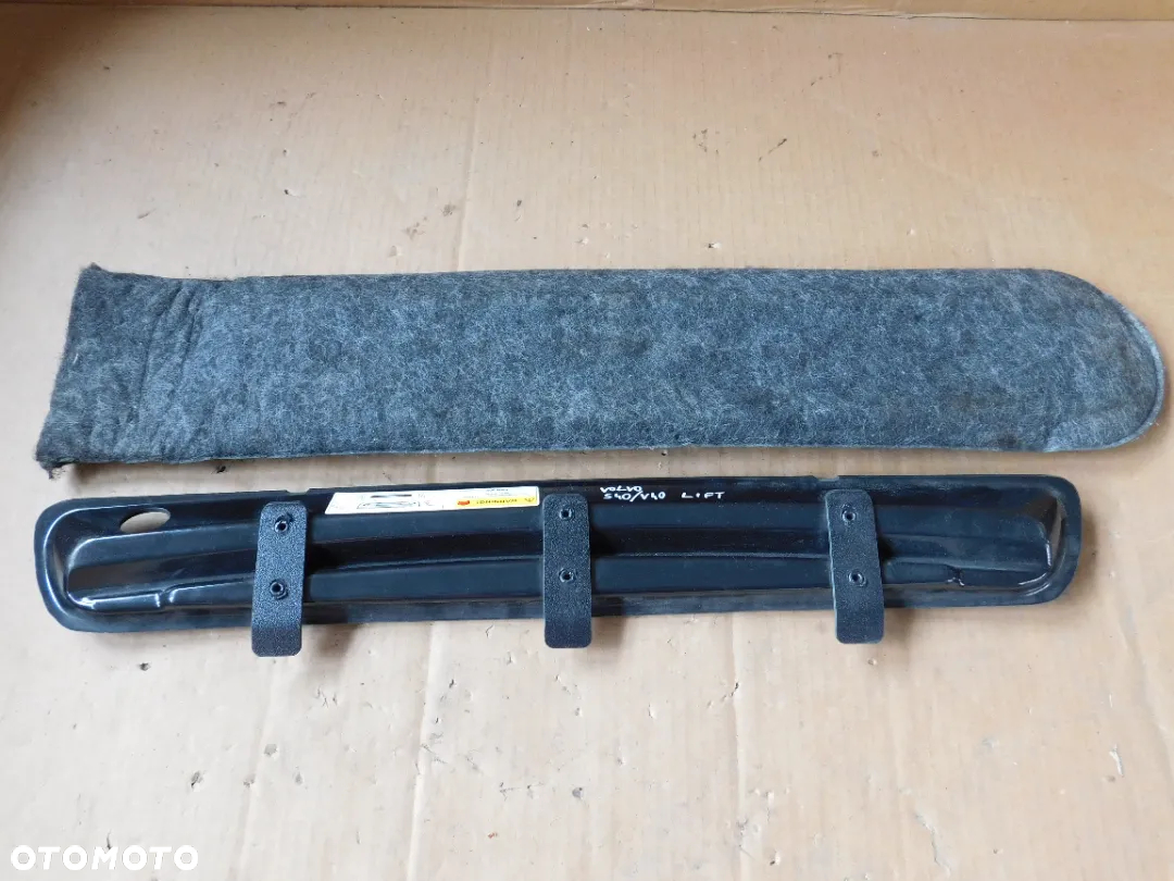 Zimowa Atrapa kratka osłona Chłodnicy VOLVO S40 / V40 97-04 - 2