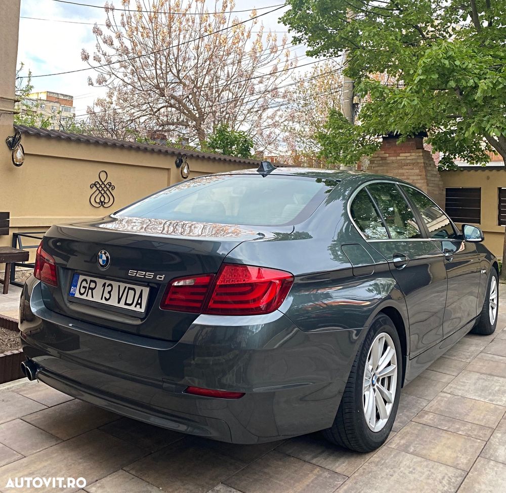 BMW Seria 5 525d xDrive - 3