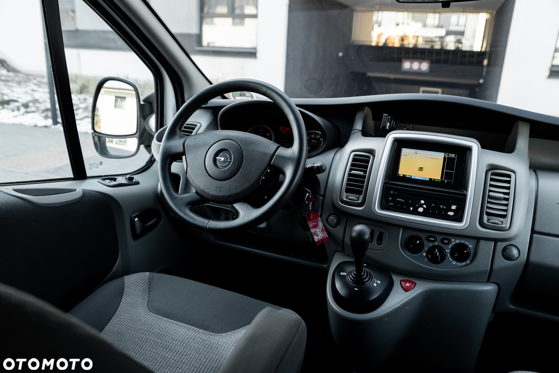 Opel Vivaro 2.5 CDTI L2H1 (Tecshift) Easytronic Life - 31