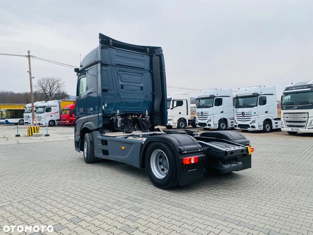 Mercedes-Benz Actros 1845 Retarder Bogato Wyposażony Niemcy niski Przebieg - 6