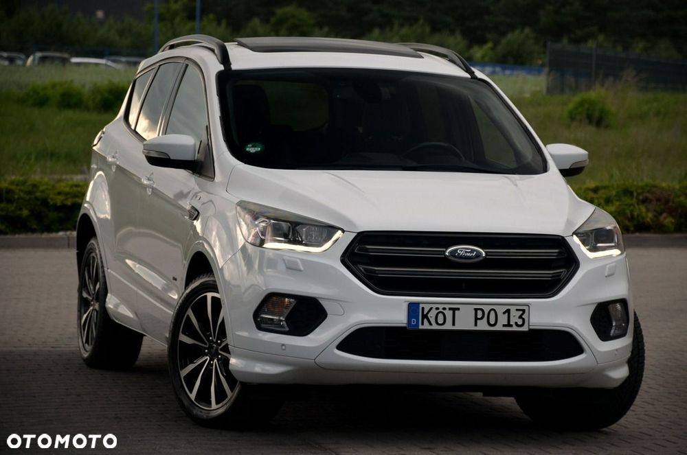 Ford Kuga - 1