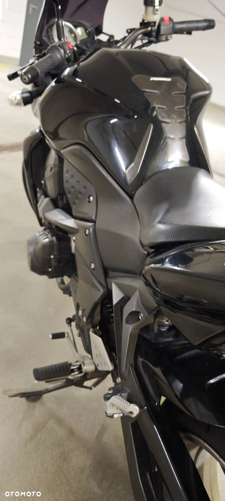 Kawasaki ZR - 17