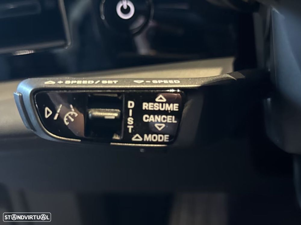 Porsche Taycan Cross Turismo - 10