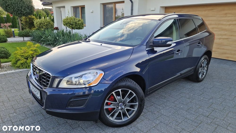 Volvo XC 60 D4 Geartronic Momentum - 1