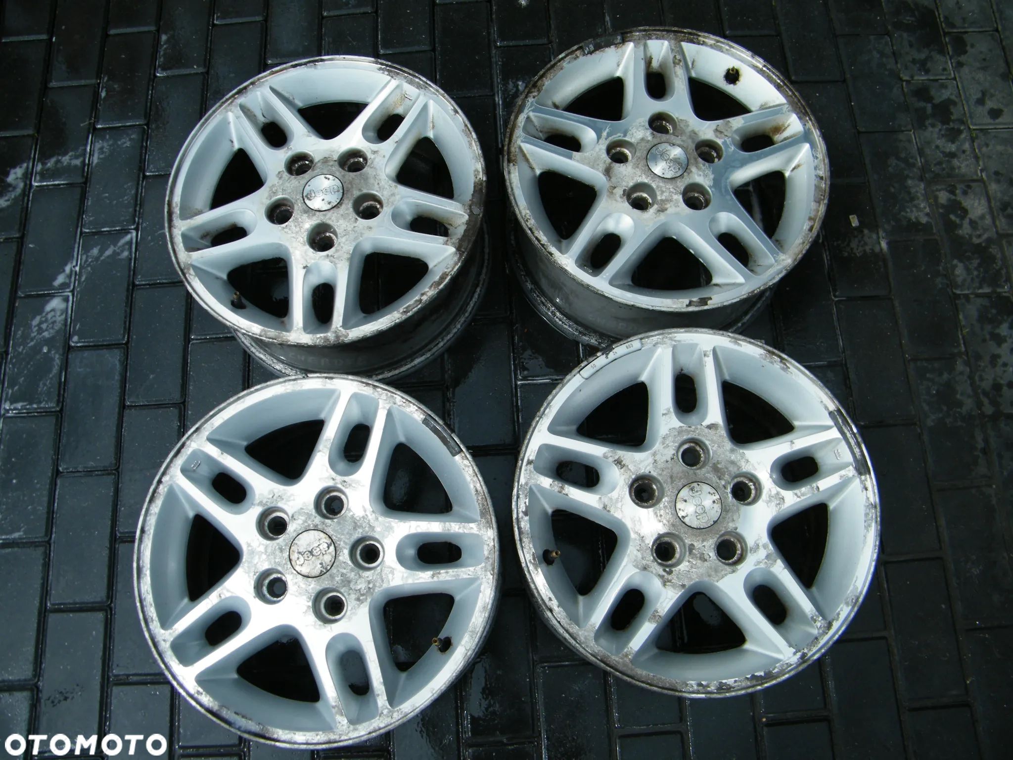 Felgi aluminiowe alufelgi komplet 5x127 7J x 16 otwór 71 - 1