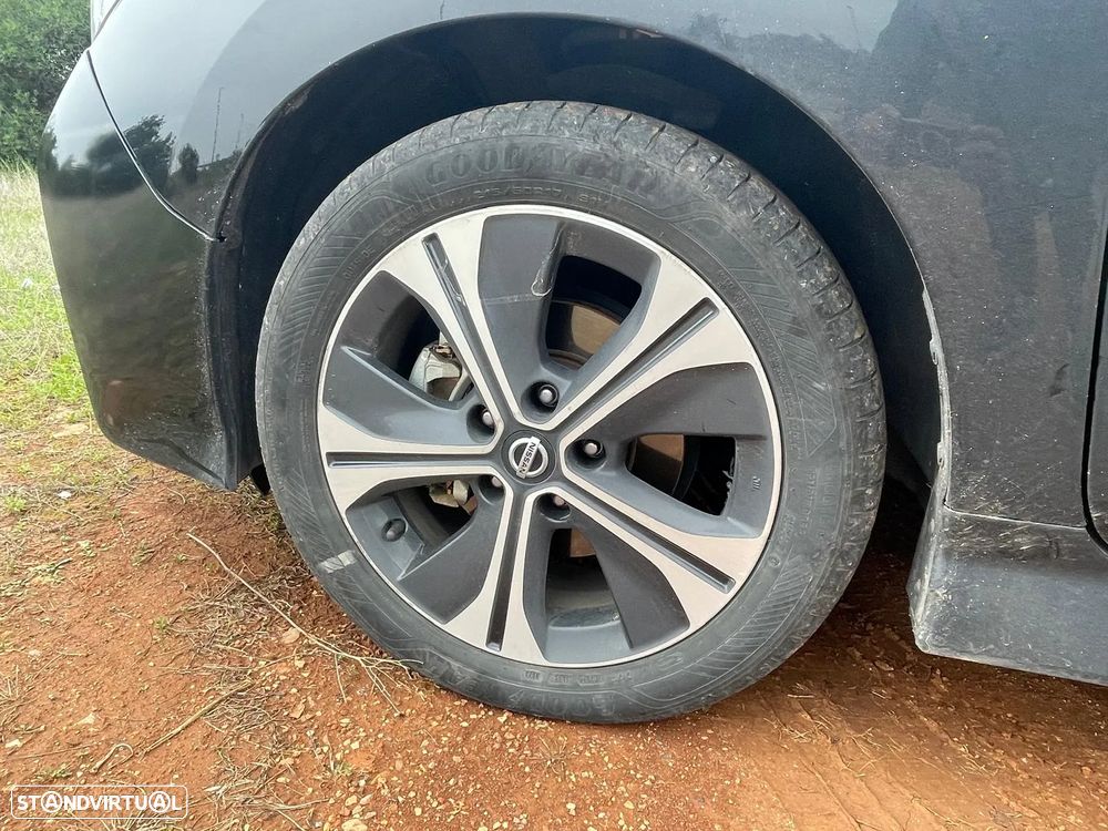 Nissan Leaf Acenta - 13