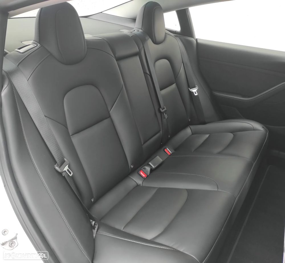Tesla Model 3 Standard Range Plus RWD - 26