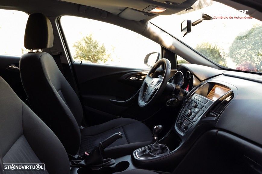 Opel Astra Sports Tourer 1.7 CDTi Cosmo - 17