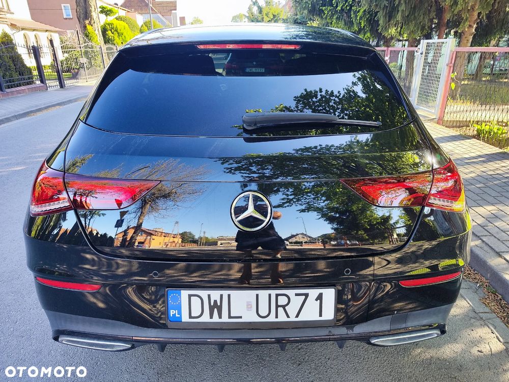 Mercedes-Benz CLA 250 7G-DCT AMG Line - 6