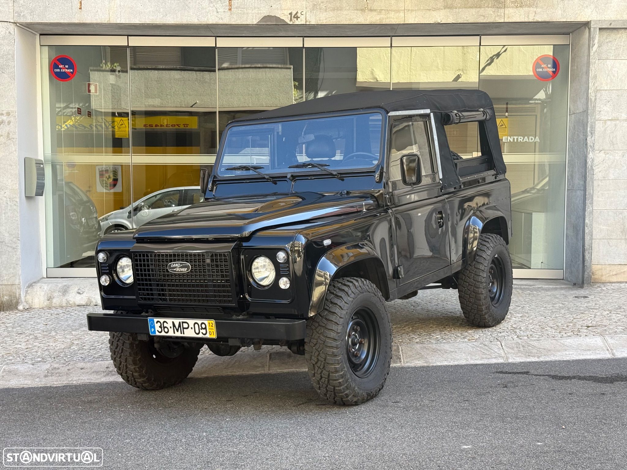 Land Rover Defender 90 SW 2.4 CRD S - 1
