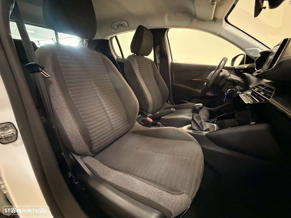 Peugeot 208 1.2 PureTech Active - 10