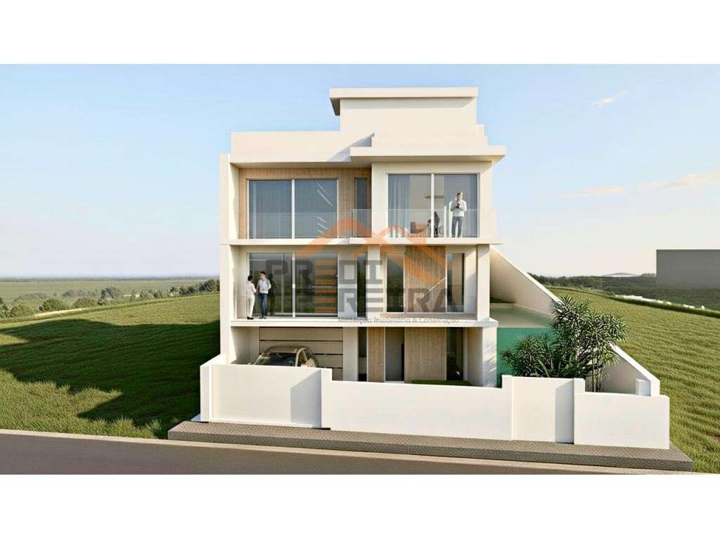 Situada em Santa Iria da Azóia, moradia T5 com piscina aquecida e r... - Grande imagem: 3/14