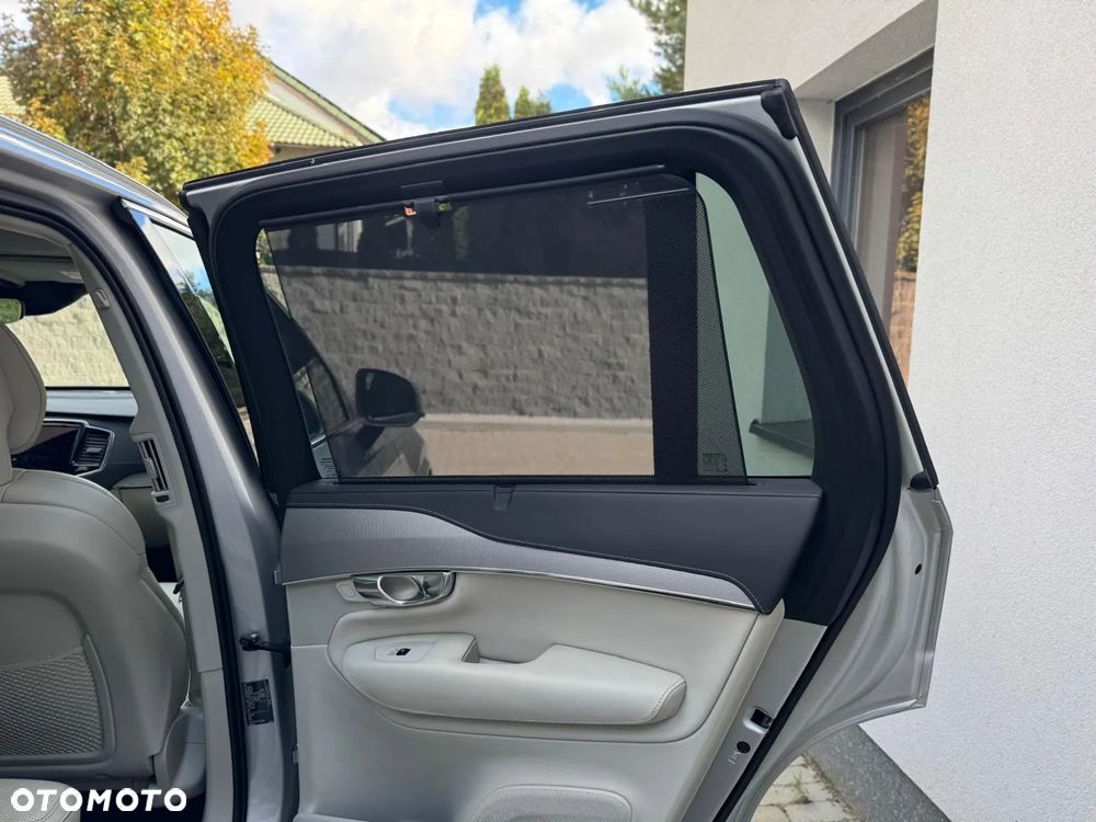 Volvo XC 90 - 28