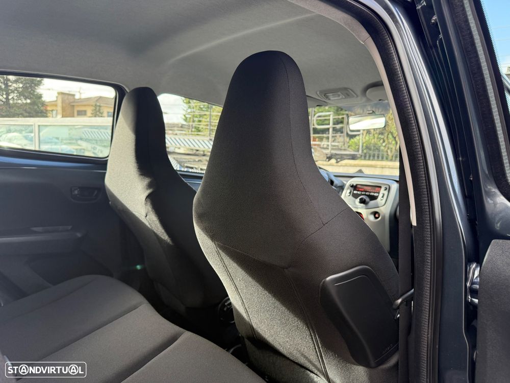 Peugeot 108 1.2 PureTech Active - 34