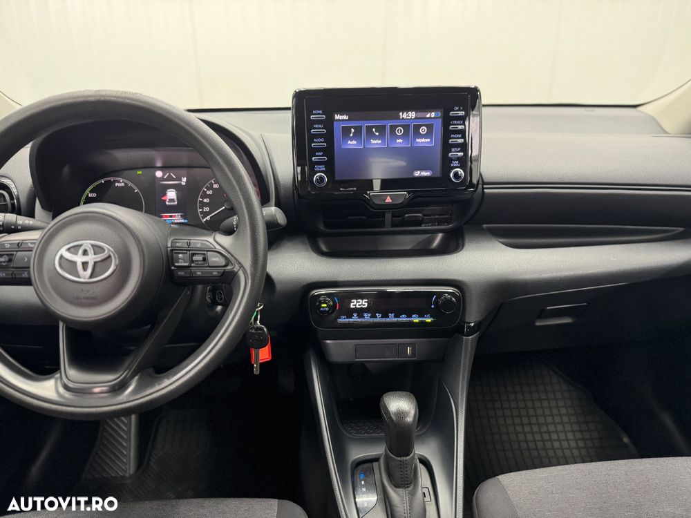Toyota Yaris 1.5 VVT-i HSD Active - 14