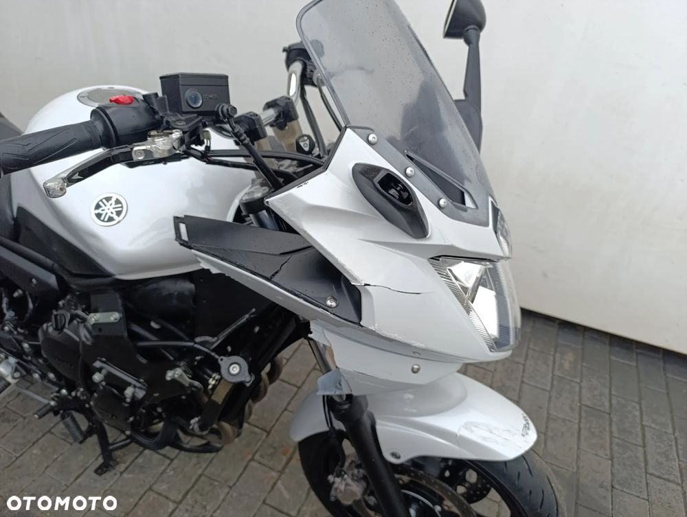 Yamaha XJ - 30