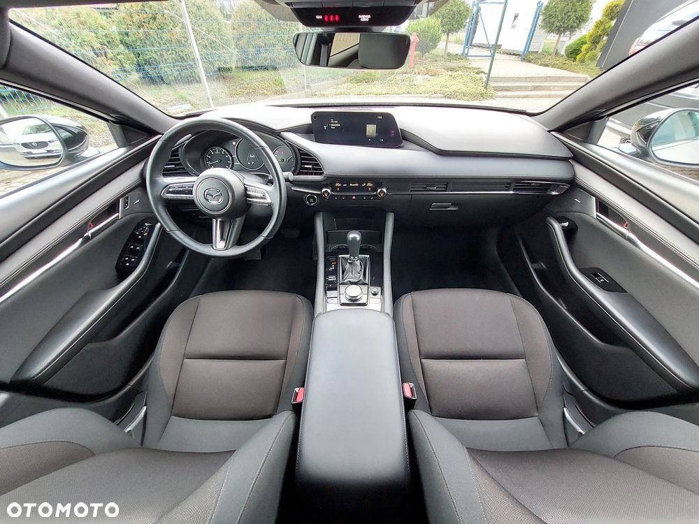 Mazda 3 - 6