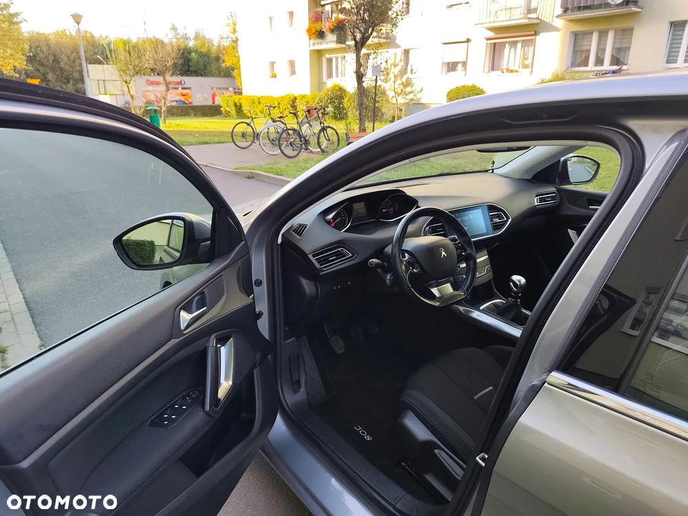 Peugeot 308 - 17