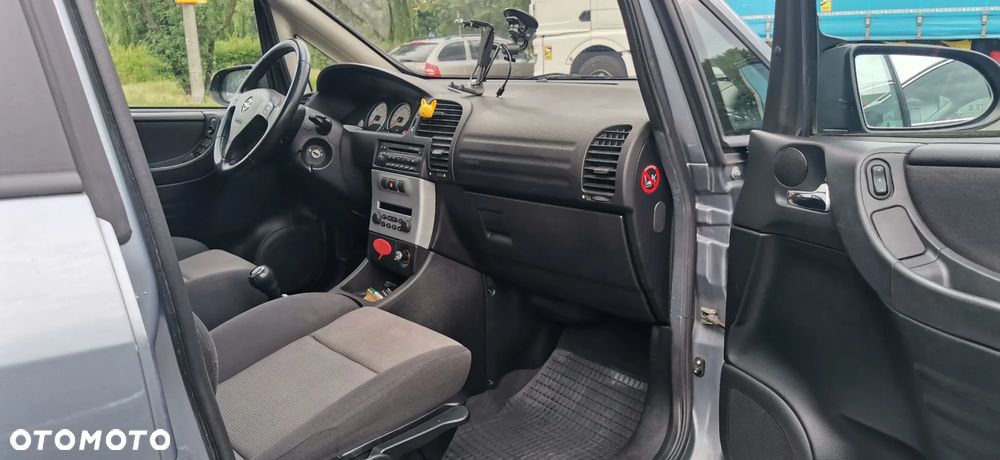 Opel Zafira 2.2 DTI Elegance - 28