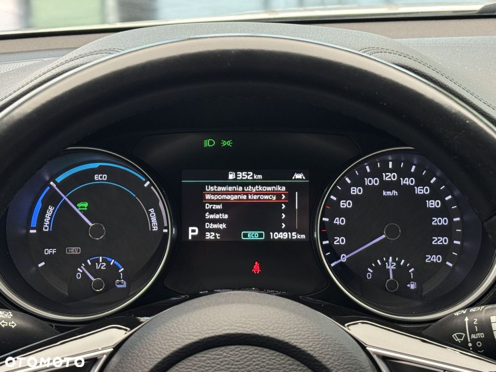 Kia Ceed 1.6 GDI PHEV L DCT - 18