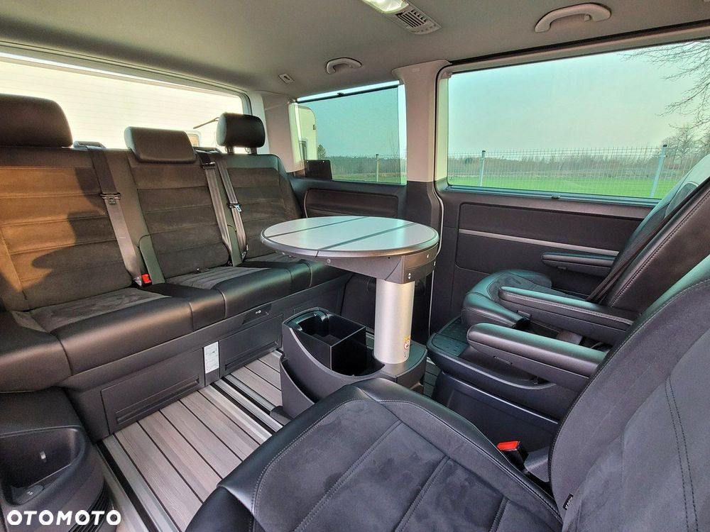 Volkswagen Multivan - 5