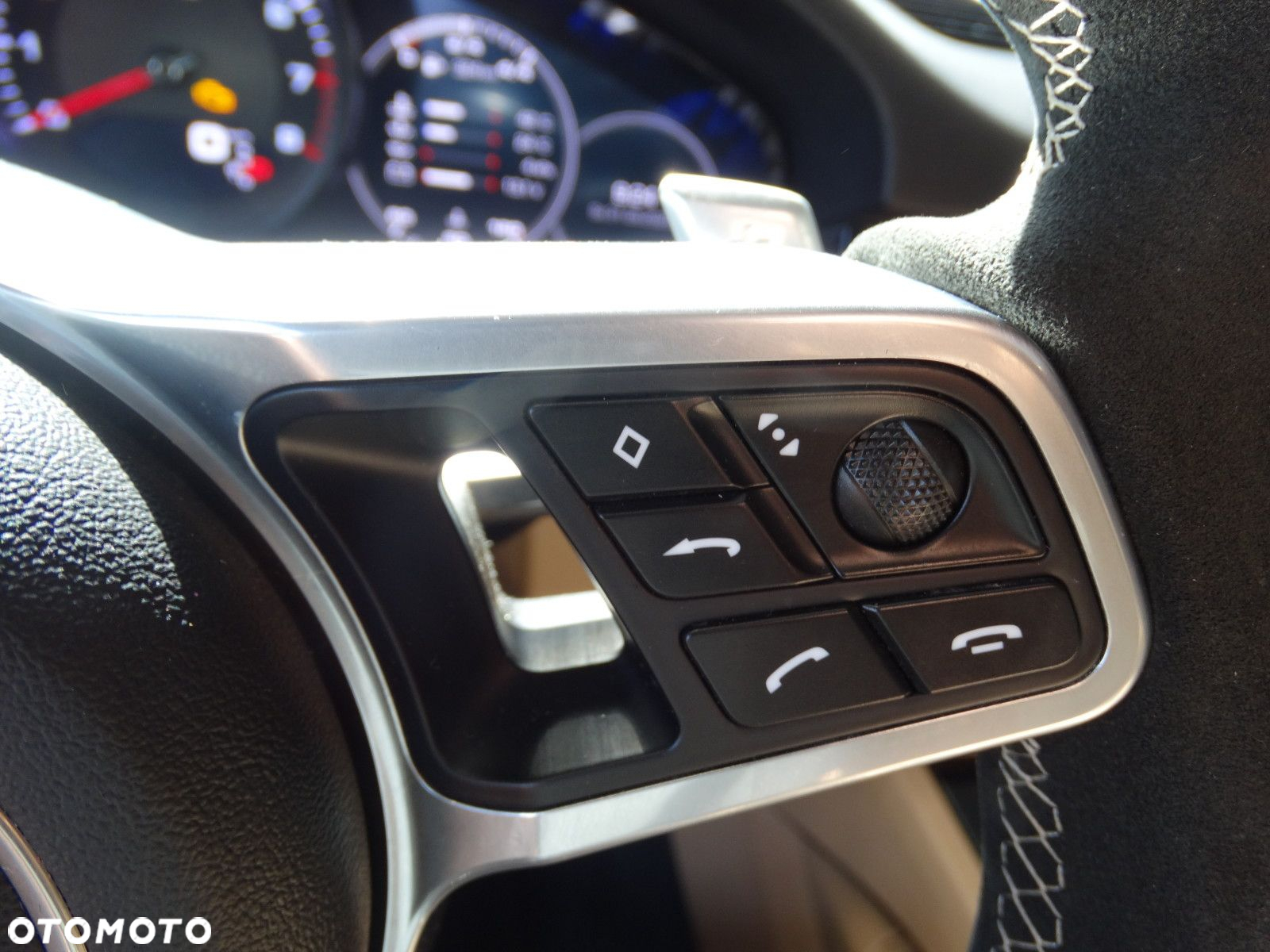 Porsche Cayenne - 40