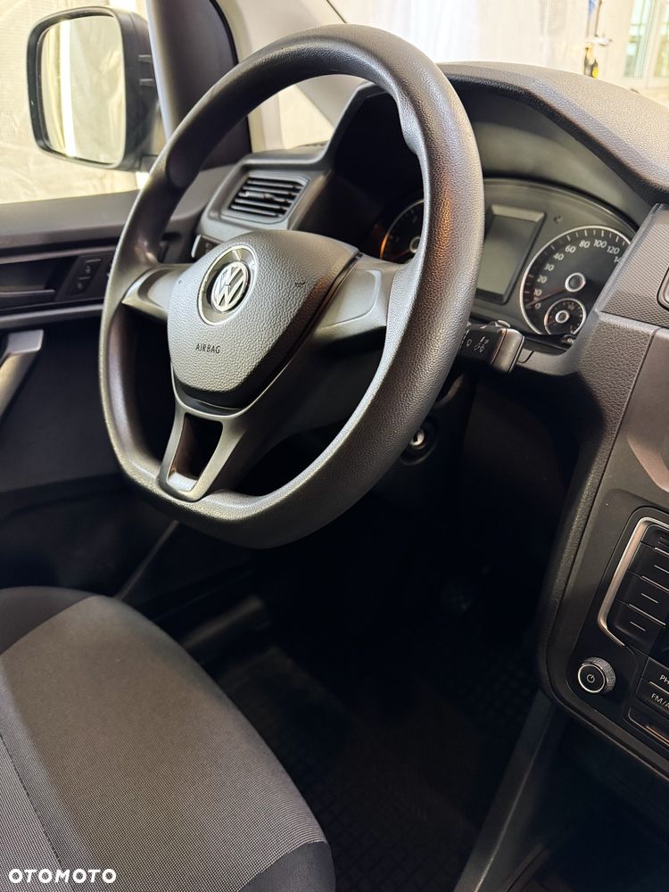 Volkswagen Caddy Maxi - 6