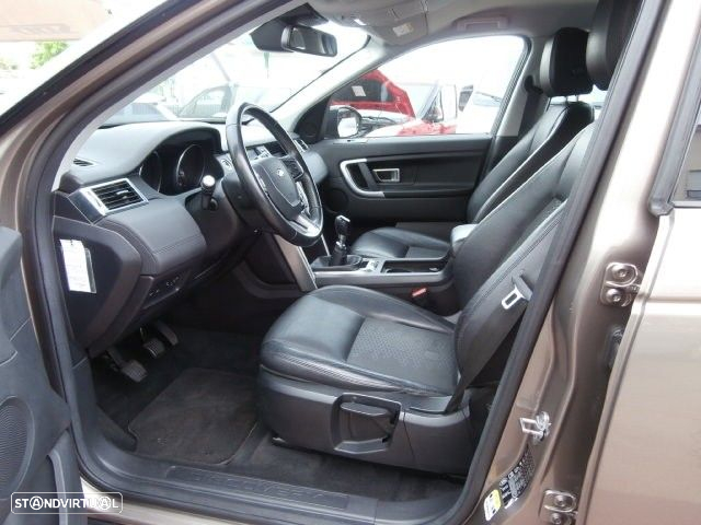 Land Rover Discovery Sport TD4 SE - 10