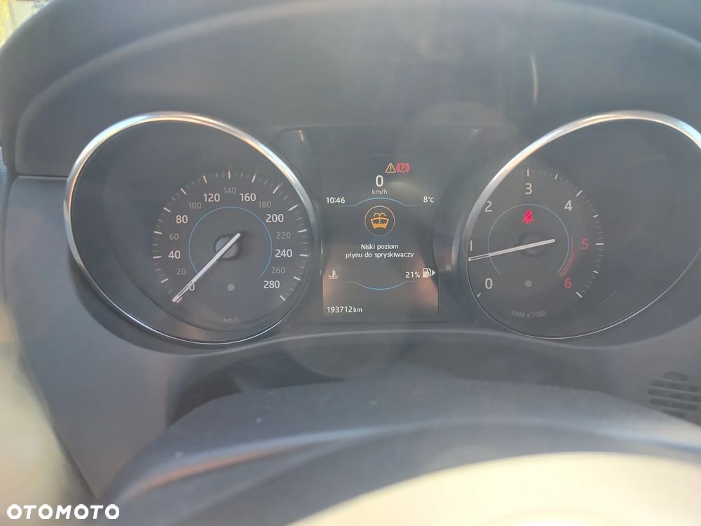 Jaguar F-Pace 20d AWD Pure - 33