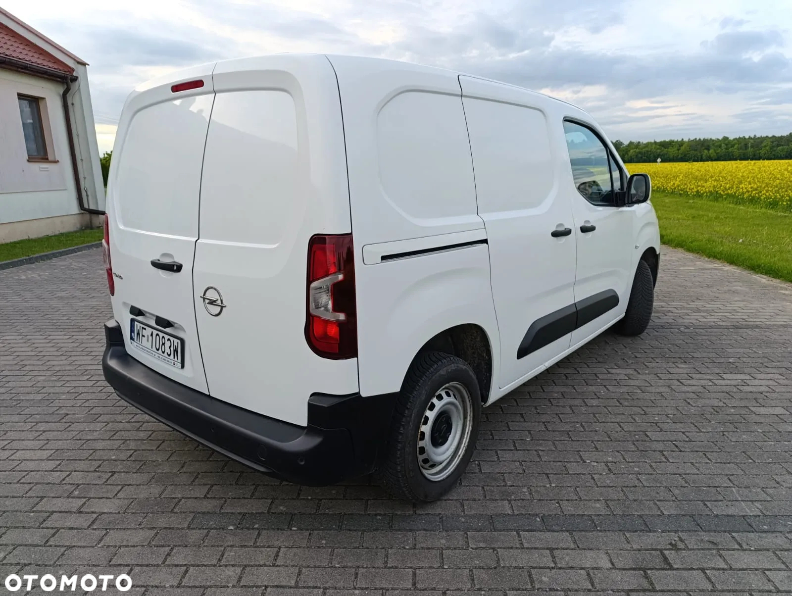 Opel COMBO - 4