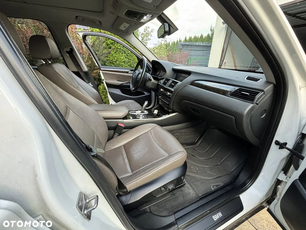 BMW X3 xDrive28i Sport-Aut - 13