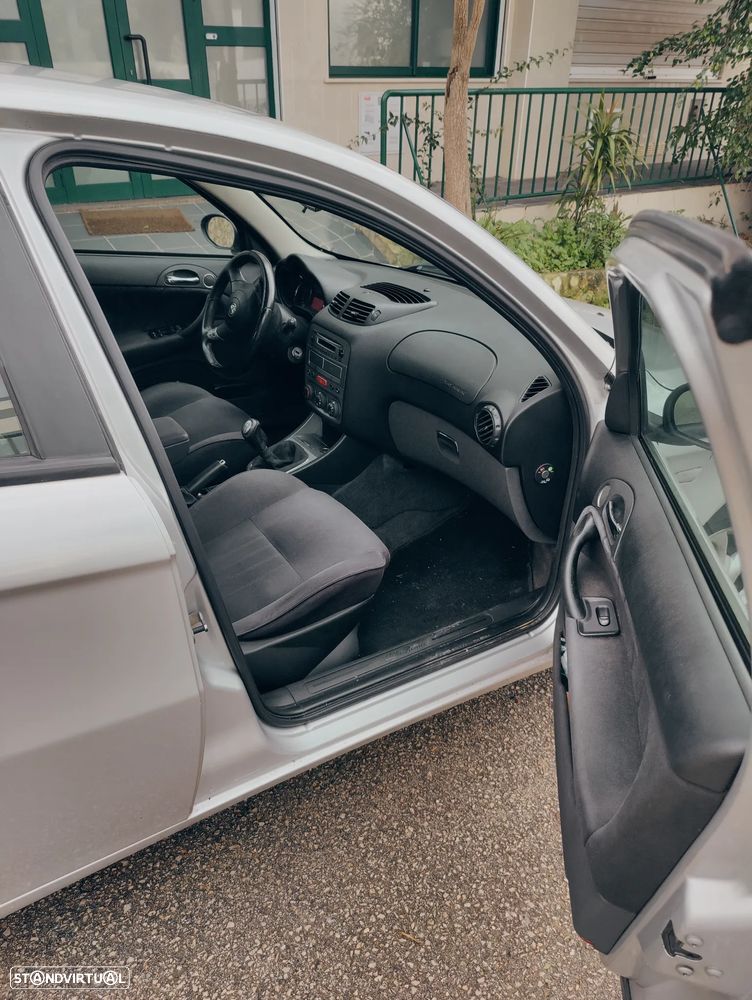 Alfa Romeo 147 1.6 T.S. 16V 120 - 7