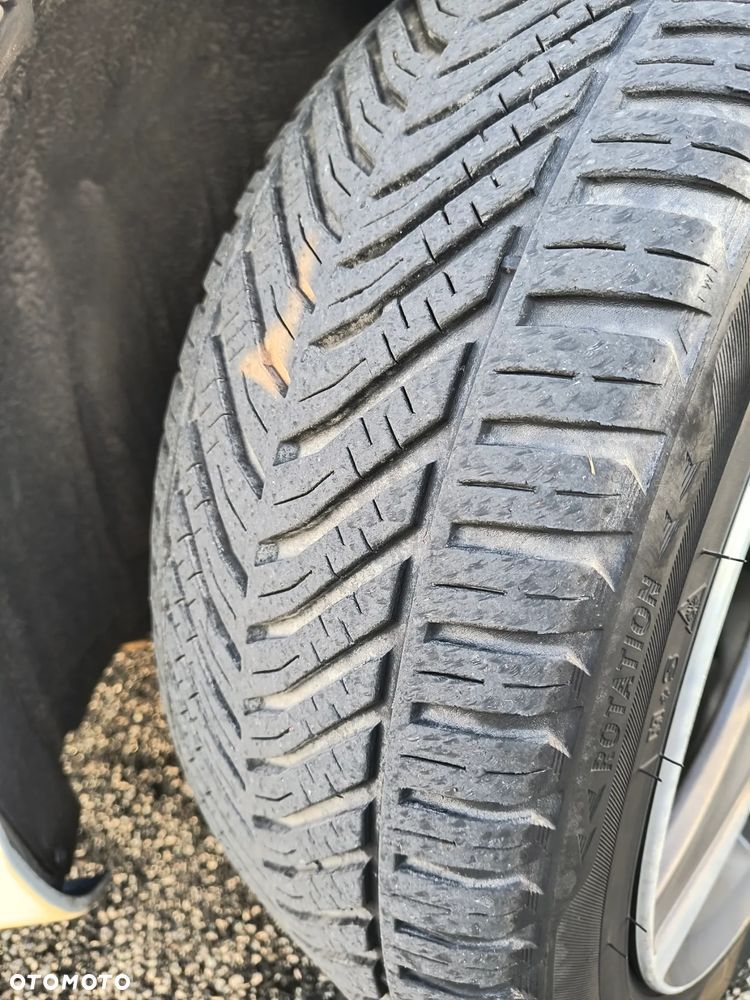 Volvo V60 D6 AWD Plug-in Hybrid Summum - 29