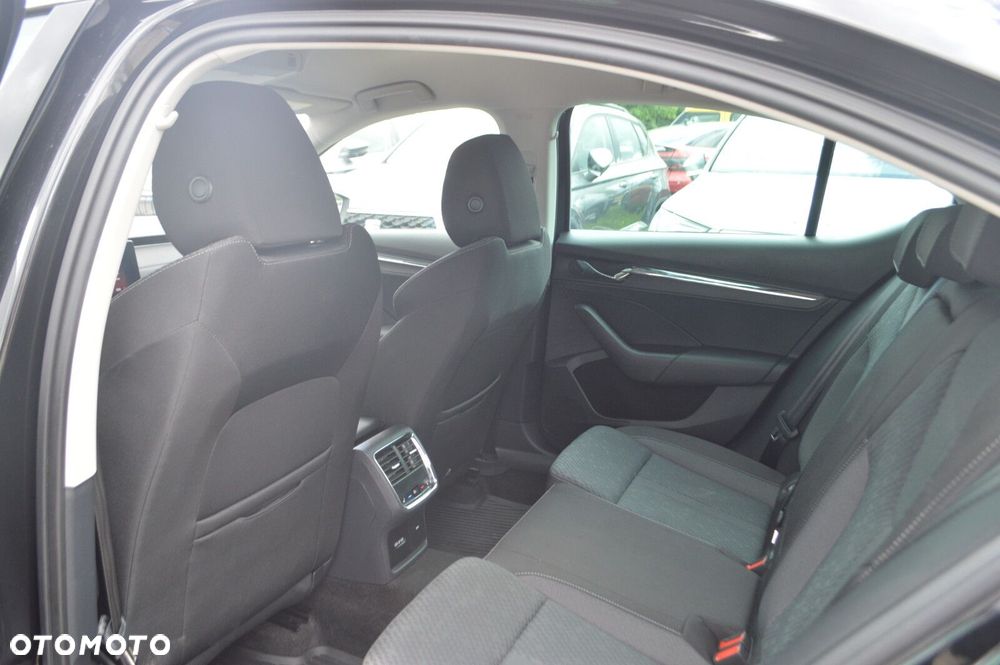 Skoda Octavia - 26