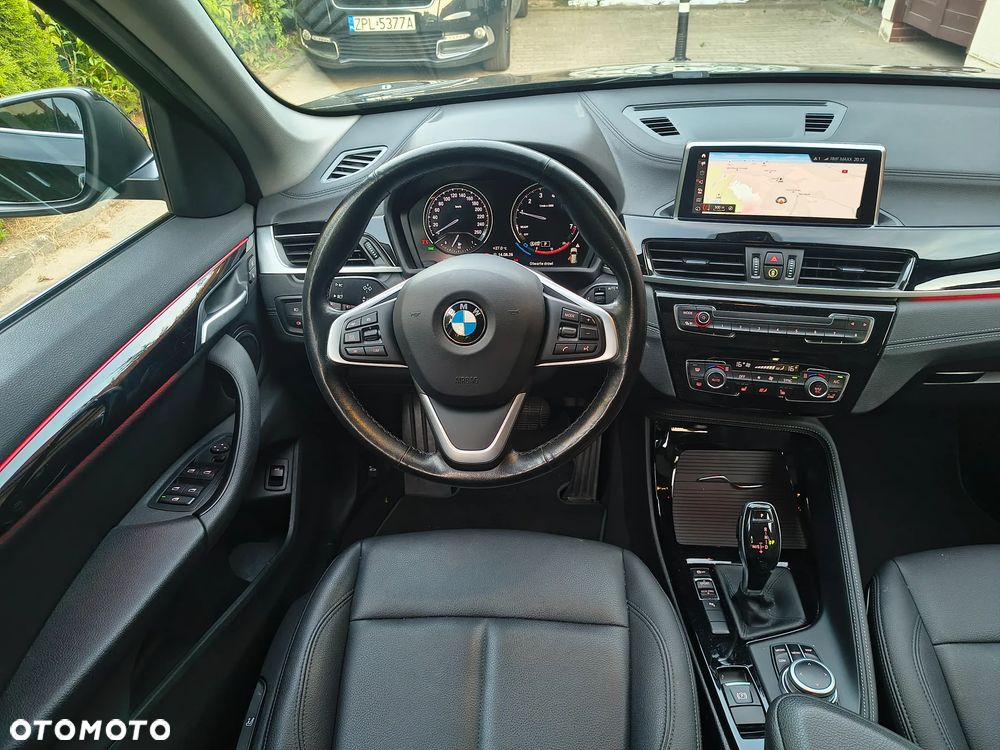 BMW X1 sDrive18i xLine - 8