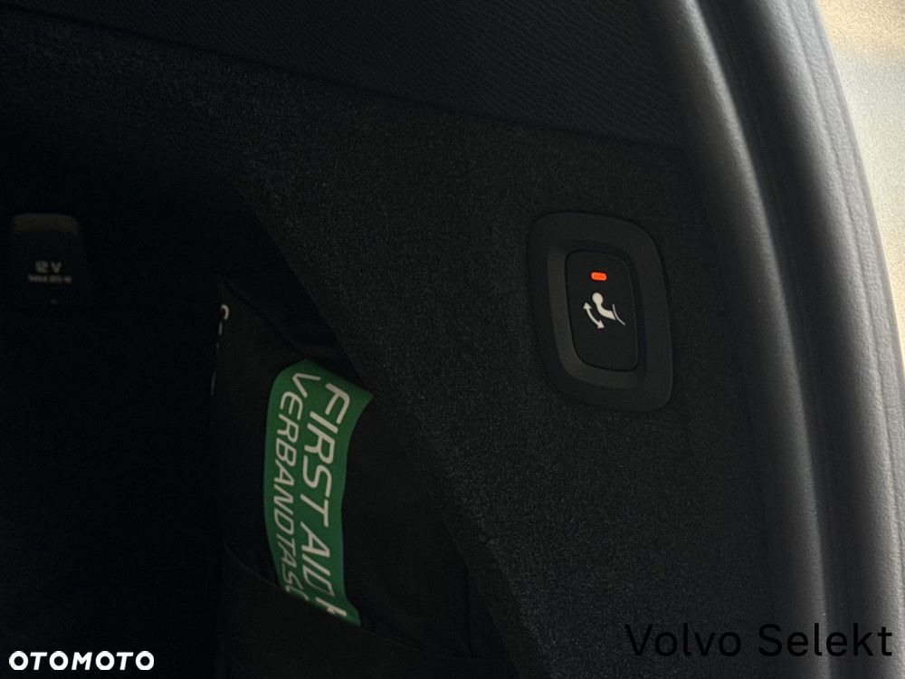 Volvo XC 90 - 17