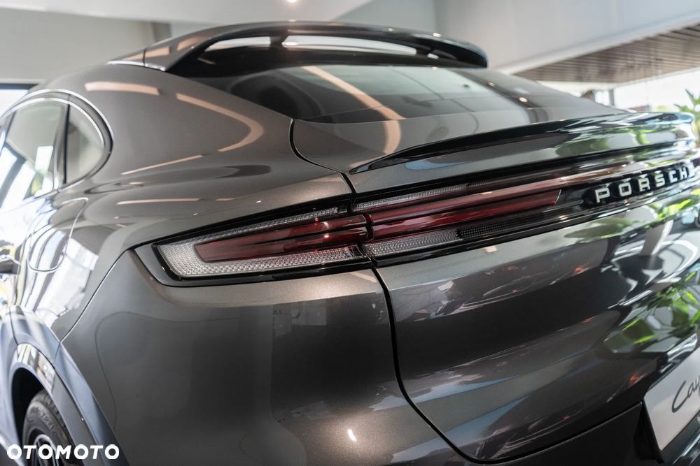 Porsche Cayenne E-Hybrid PHEV - 36