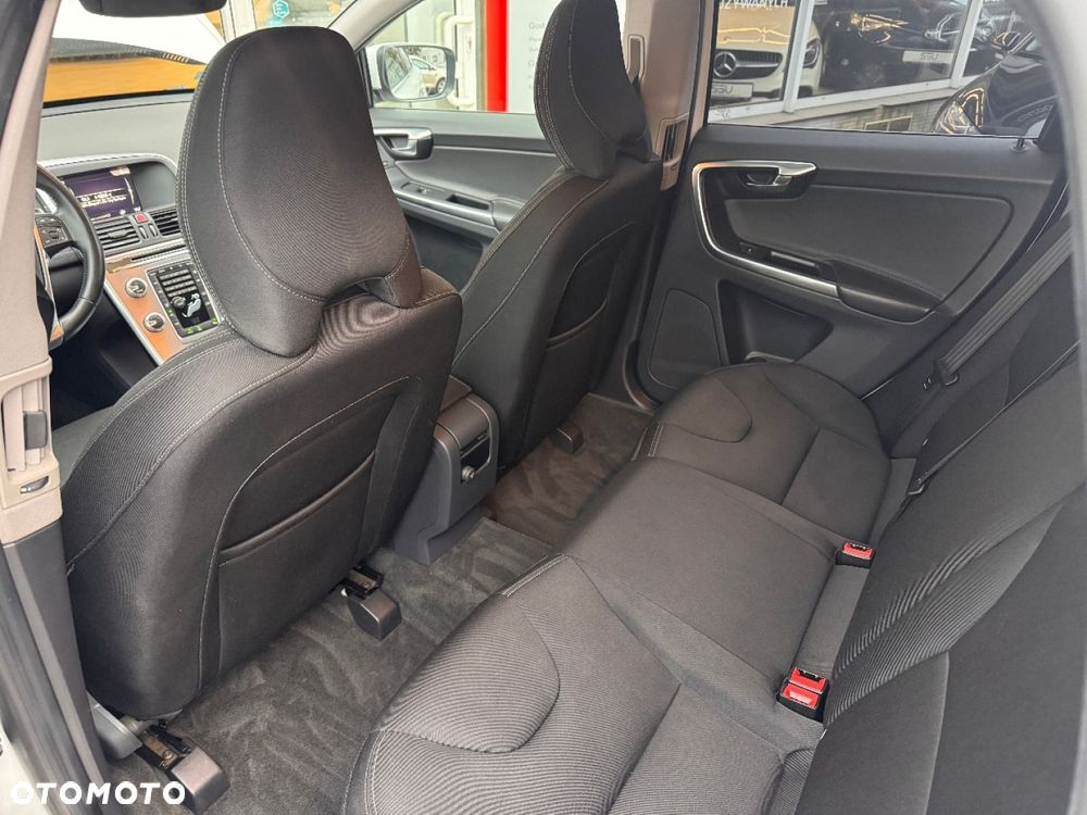 Volvo XC 60 - 23