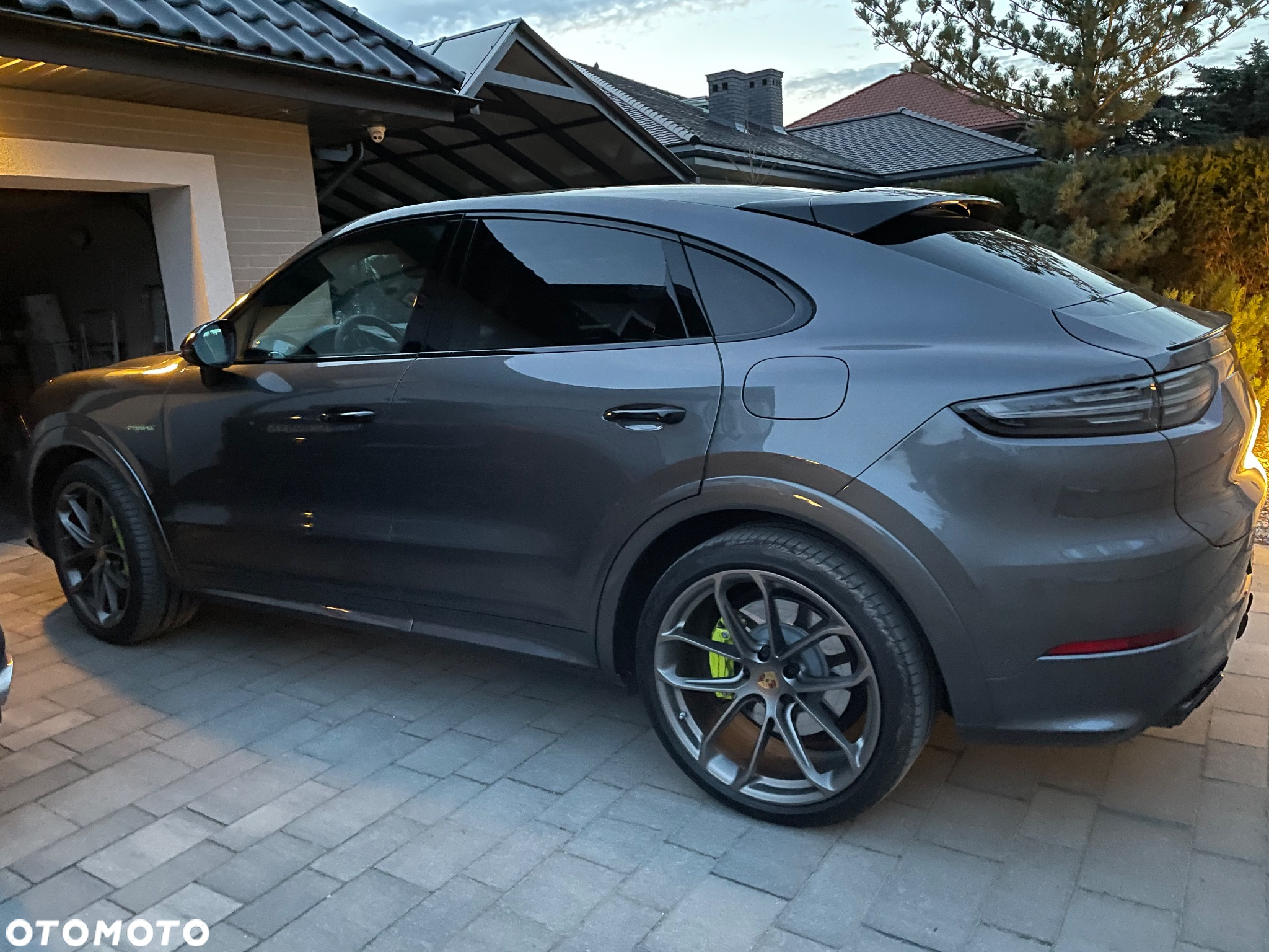 Porsche Cayenne Coupe - 6