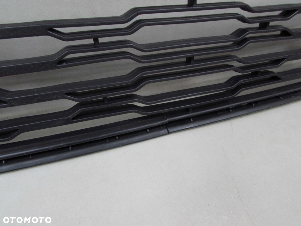 KIA CEE'D CEED LIFT KRATKA ZDERZAKA SRODEK 09-12r - 4