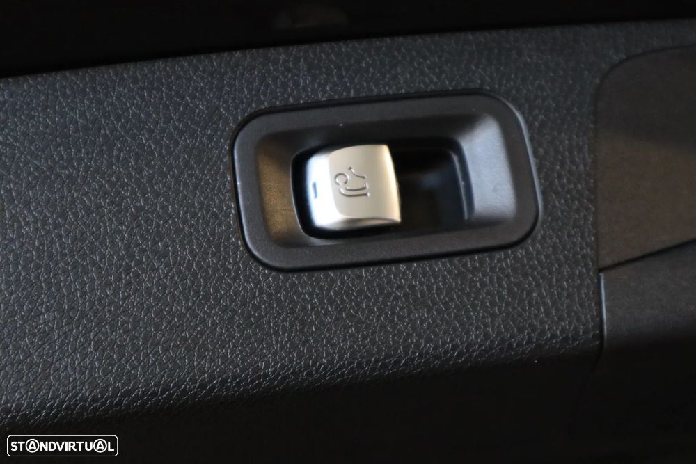 Mercedes-Benz E 300 de AMG Line 4Matic - 9