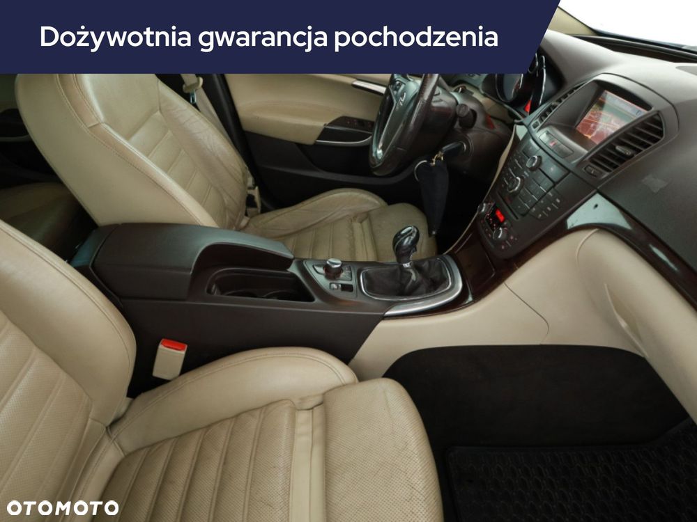 Opel Insignia - 8